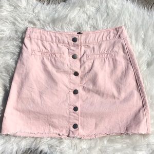 baby pink jean skirt🌙